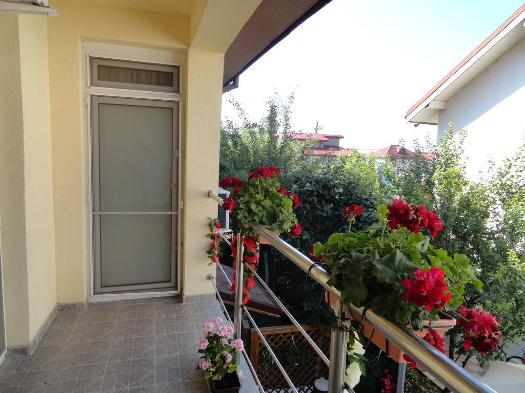 Carmen Studio Otopeni Εξωτερικό φωτογραφία