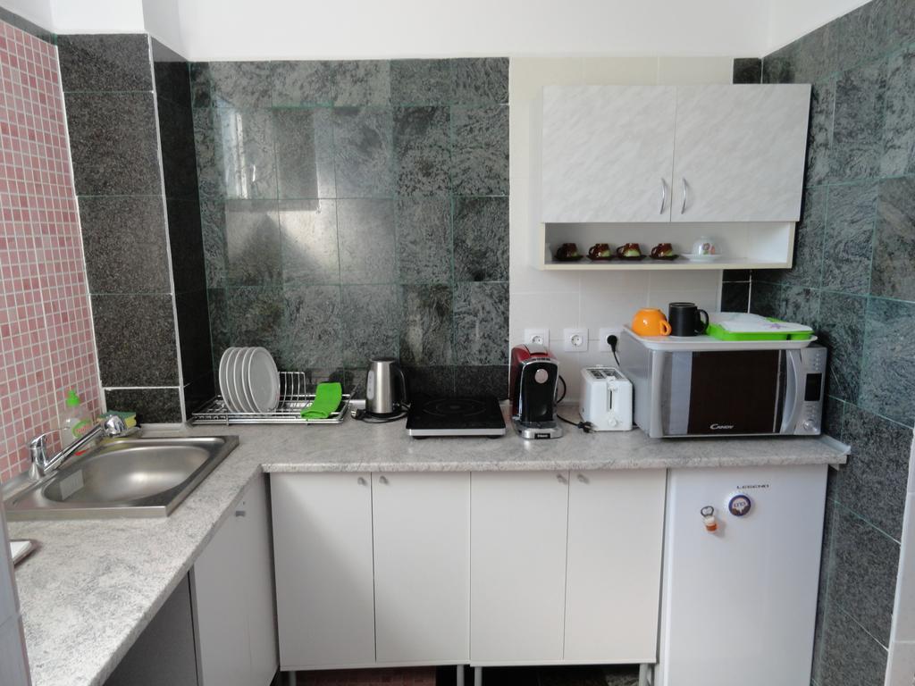 Carmen Studio Otopeni Εξωτερικό φωτογραφία